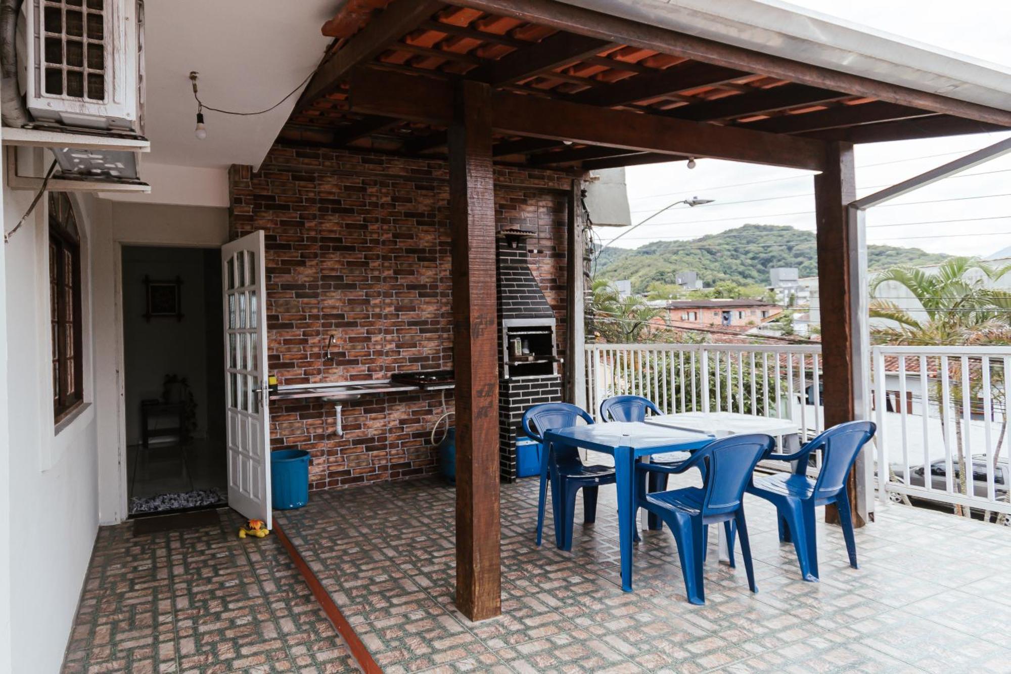 Ótimo sobrado para seu descanso e lazer!!! Ubatuba Exterior foto